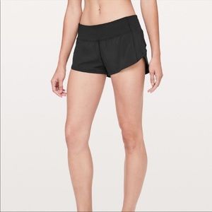 Lululemon Speed Up Shorts 2.5”
